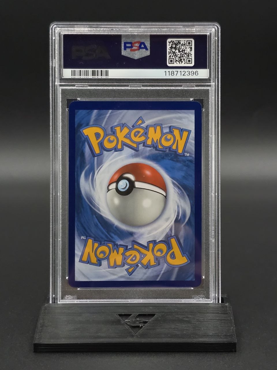 Charizard V #153 Brilliant Stars PSA 9 / 🇬🇧