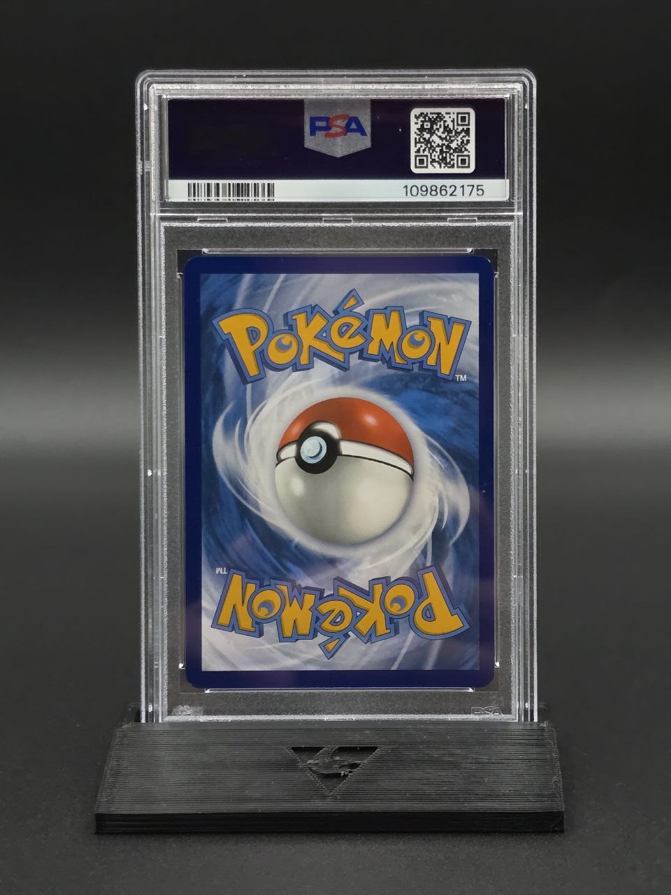 Latios #203 Surging Sparks PSA 9 / 🇬🇧