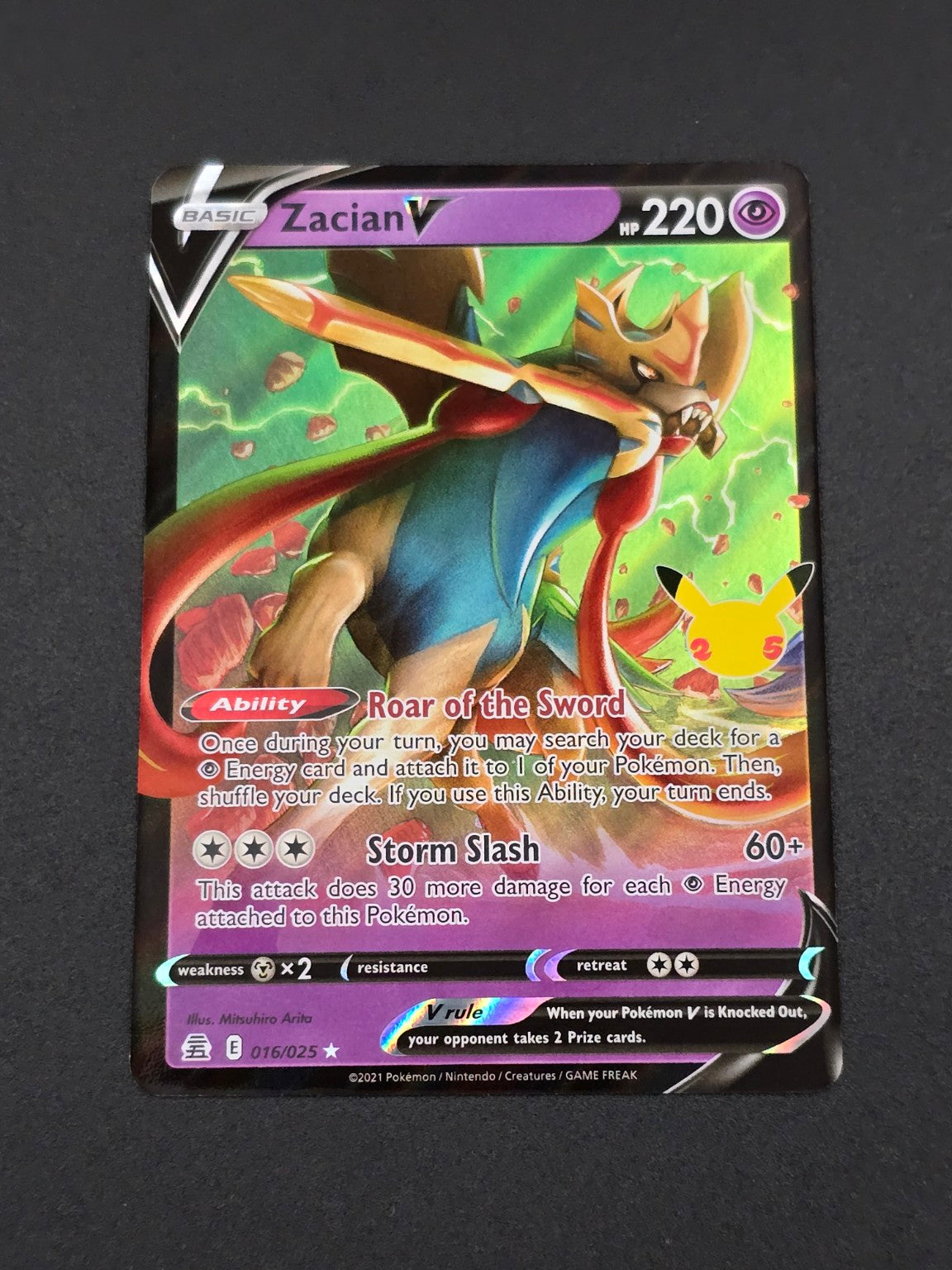 Zacian V #016/025 Celebrations 25th — FRONT