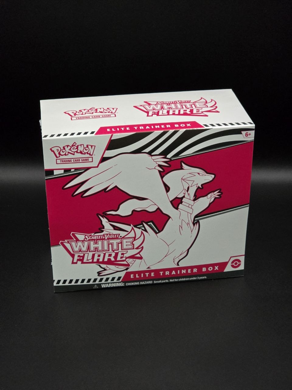 White Flare Elite Trainer Box (ETB) / 🇬🇧