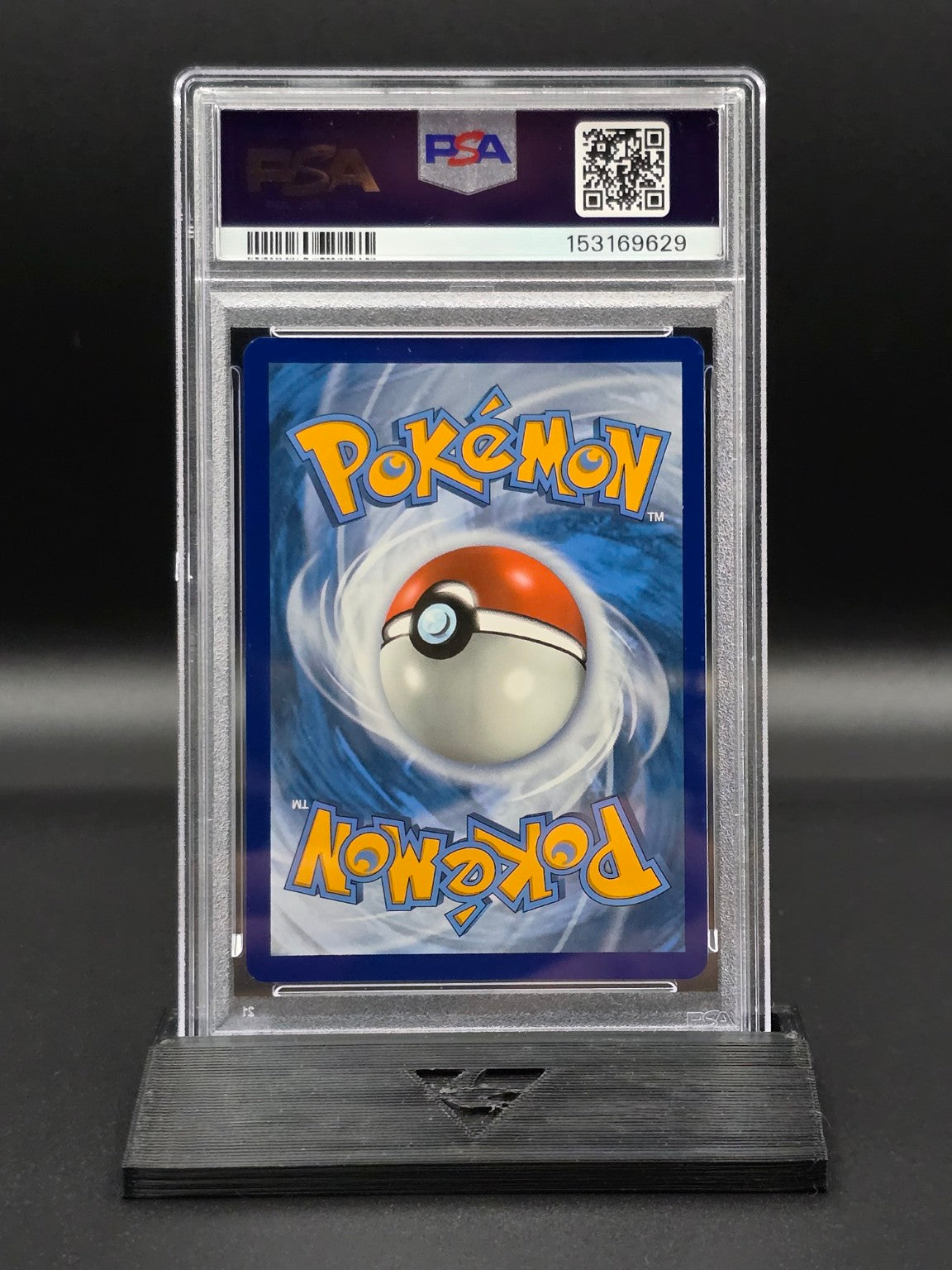 Charizard [Cracked Ice] #25 Vivid Voltage PSA 8 / 🇬🇧